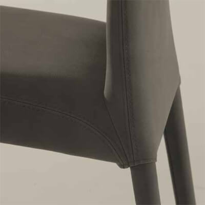 Dining Chair / CHARM - ダイニングチェア｜TONIN CASA / トニンカーサ : イタリア｜DNG0017TNC